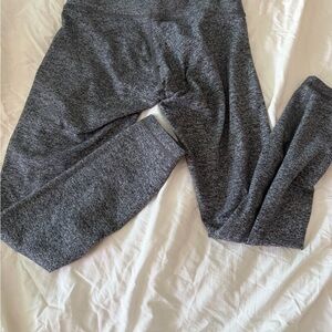 lululemon athletica  Leggings x2 both size 6